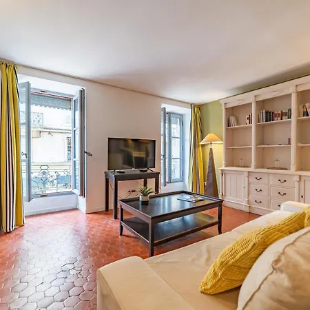 Apartment L'envoutement Provencal Au Coeur De L'ecusson - Nuit A