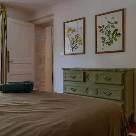 Διαμέρισμα L'envoutement Provencal Au Coeur De L'ecusson - Nuit A Νιμ