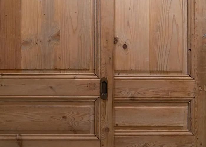 Apartamento L'envoutement Provençal Au Cœur De L'écusson - Nuit à *