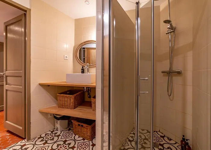 Apartamento L'envoutement Provençal Au Cœur De L'écusson - Nuit à