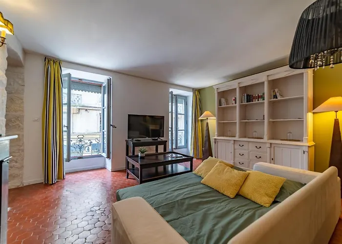 Apartamento L'envoutement Provençal Au Cœur De L'écusson - Nuit à